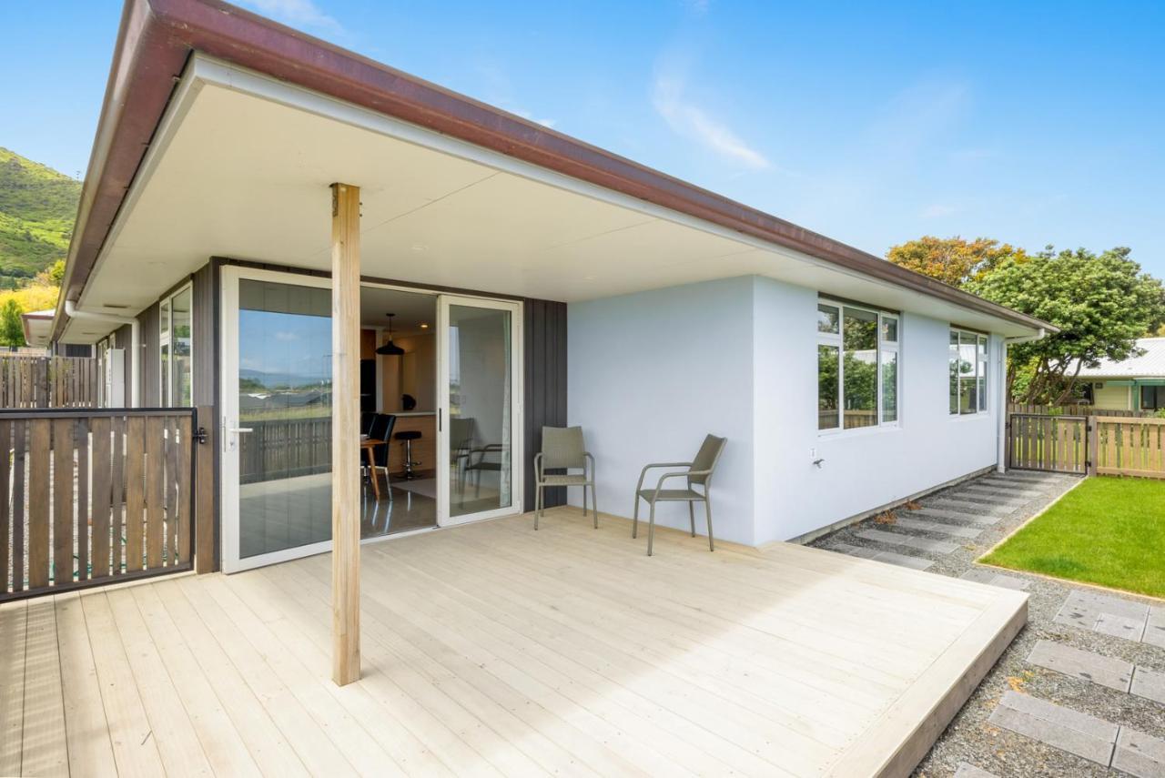 Matenga Townhouse - Waikanae Holiday Home Экстерьер фото