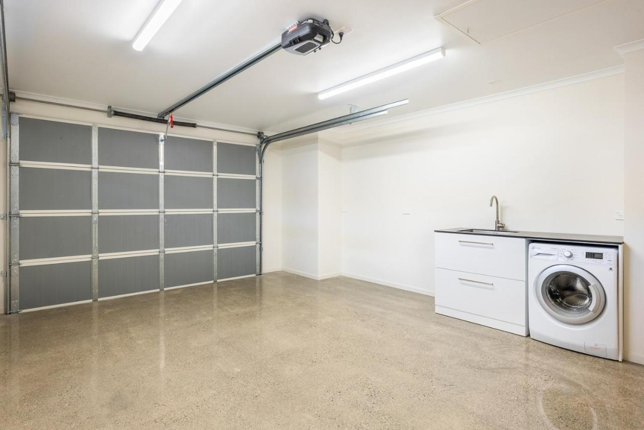 Matenga Townhouse - Waikanae Holiday Home Экстерьер фото